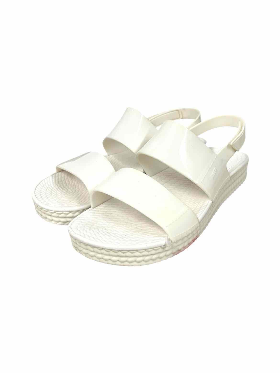 REEF white women's size 9 sandals in a stylish design